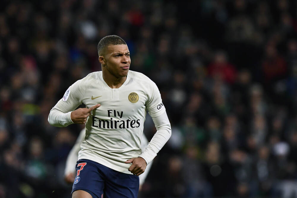 “GPU双雄”会师科创板 AI芯片攻坚国产替代